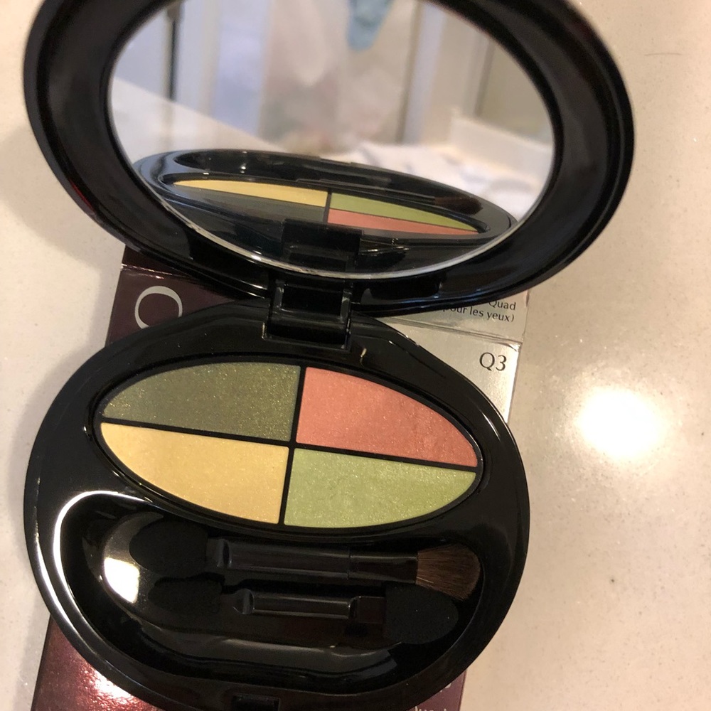 Shiseido Makeup Silky Eye Shadow Quad
